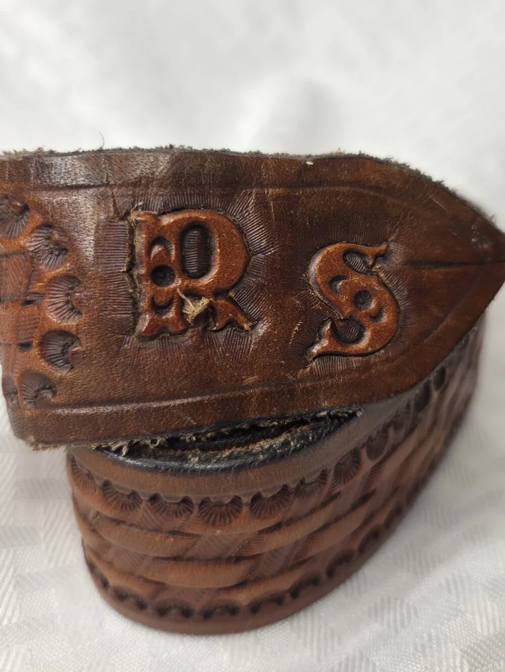 Handmade Vintage Hand Tooled Leather Western Belt – 32